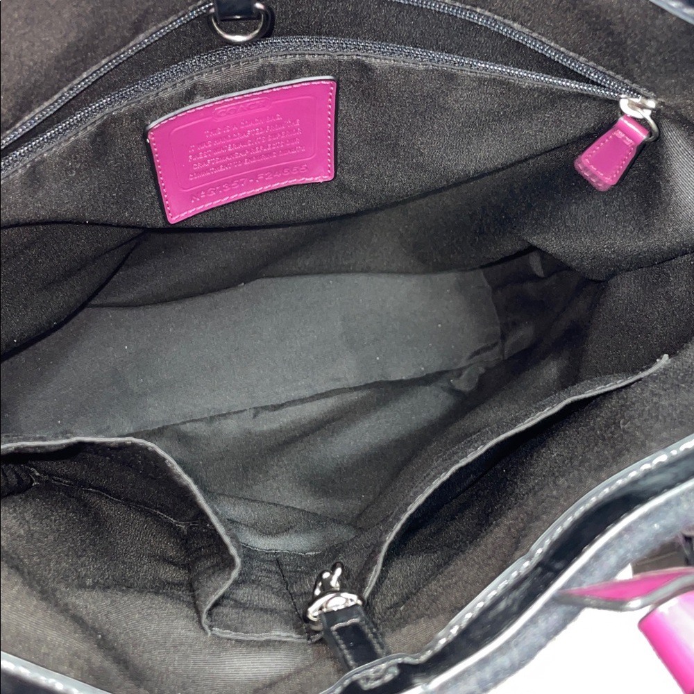 Coach Signature Stripe N/S Wool Tote - Picture 14 of 16